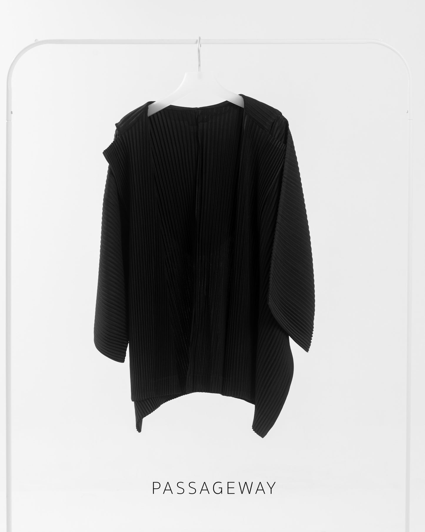 Pleated Hoodie Kimono