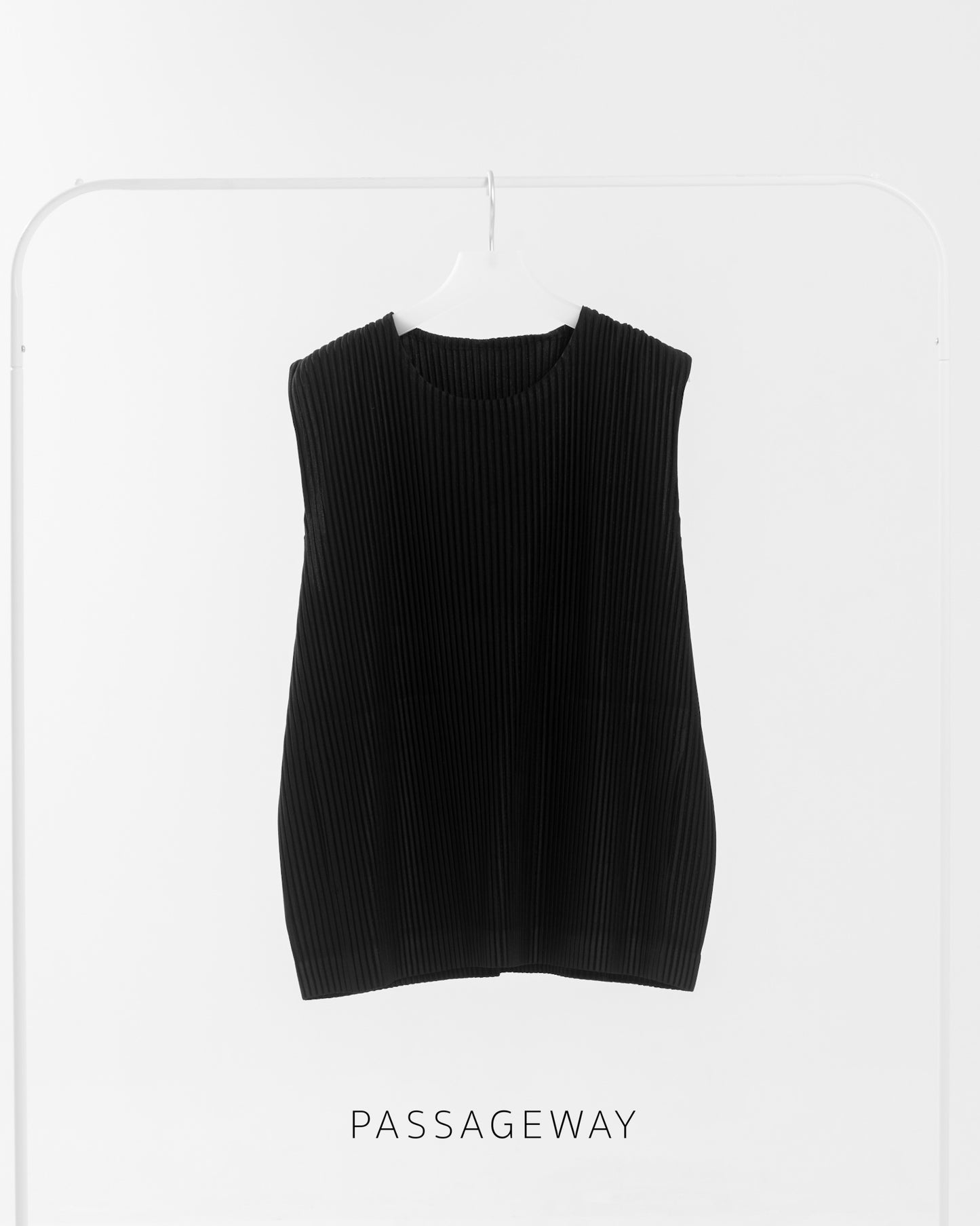 Pleated Sleeveless T-Shirt