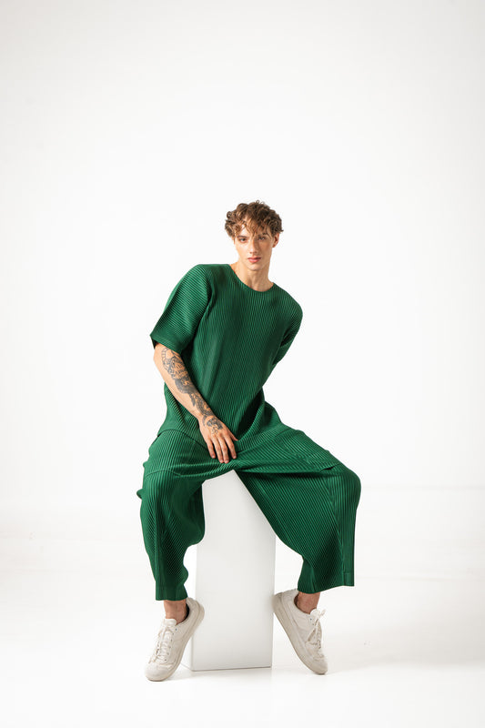 Pleated Cargo Trousers