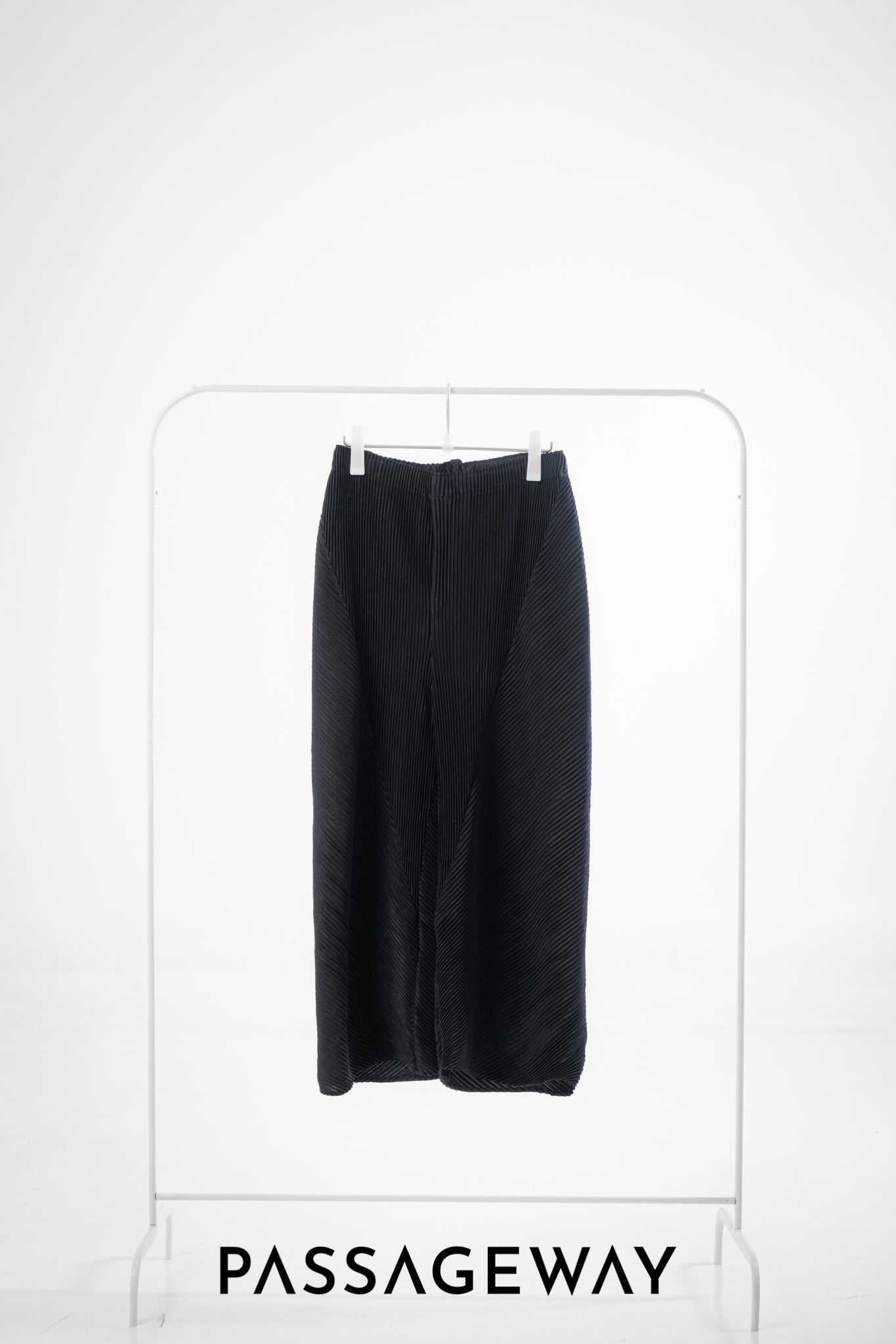 Pleated Wide-Leg Trousers